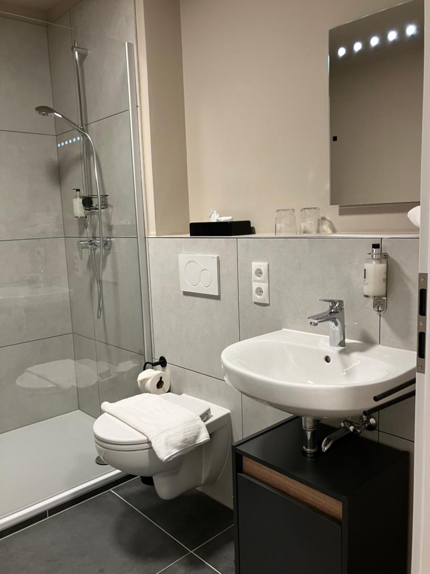 Amelie No 3 Hotel & Appartements Schweigen-Rechtenbach Ngoại thất bức ảnh